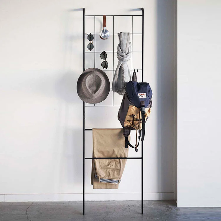 Rak Handuk Berdiri Logam Kamar Mandi